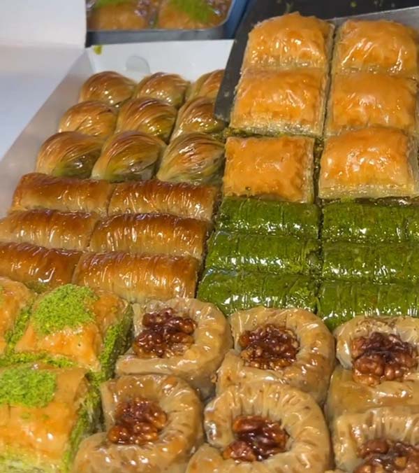  باقلوا میکس